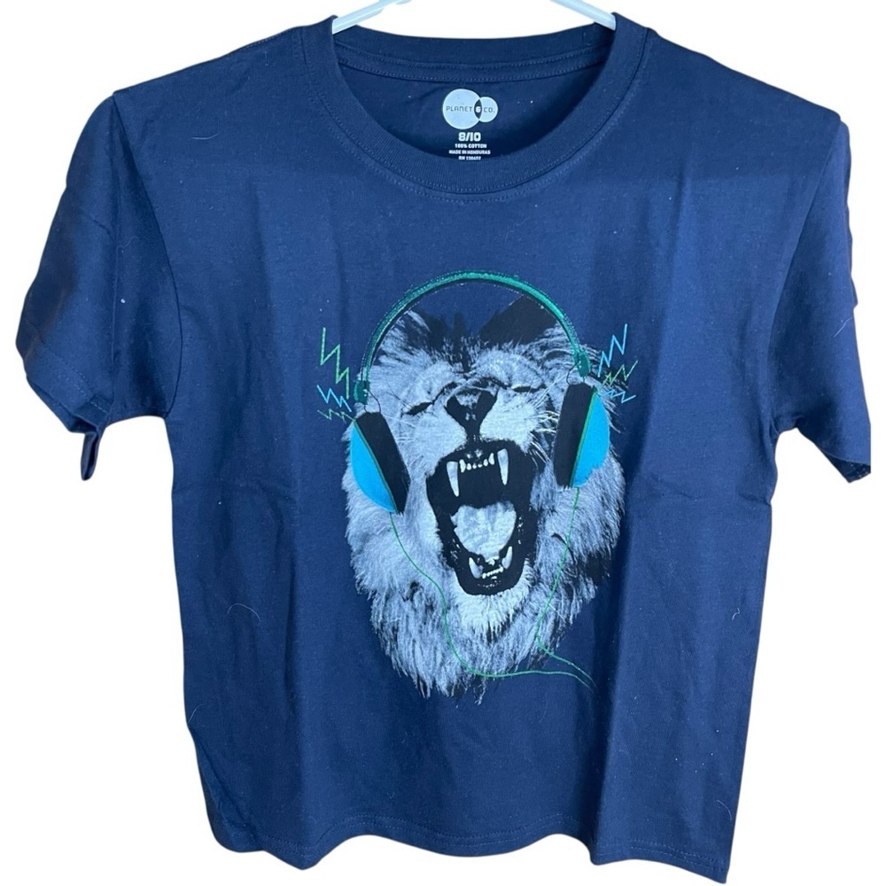 Planet Co. Lion with Headphones Graphic T-Shirt